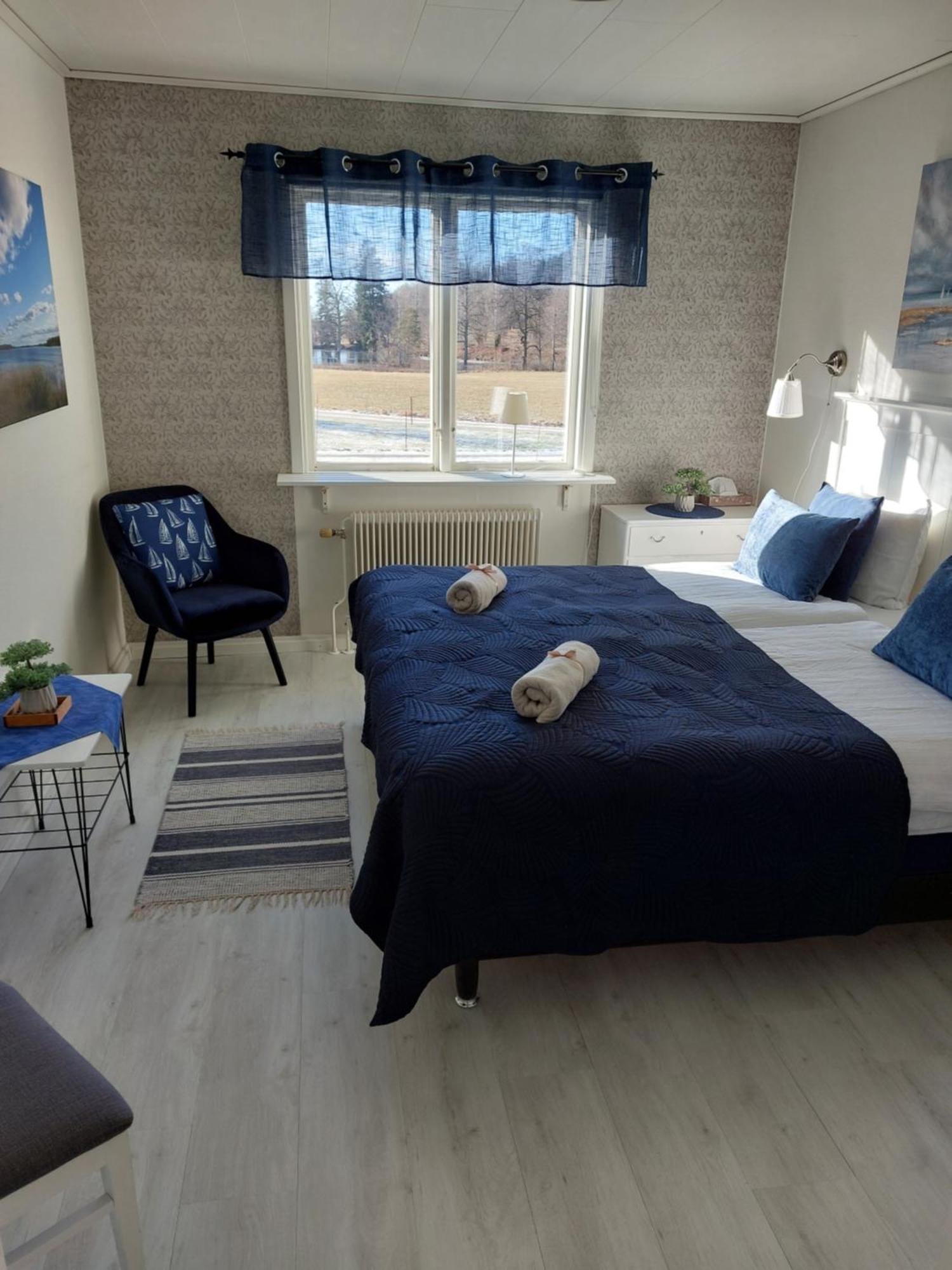Bruksgarden Bed&Breakfast Undenäs Eksteriør billede